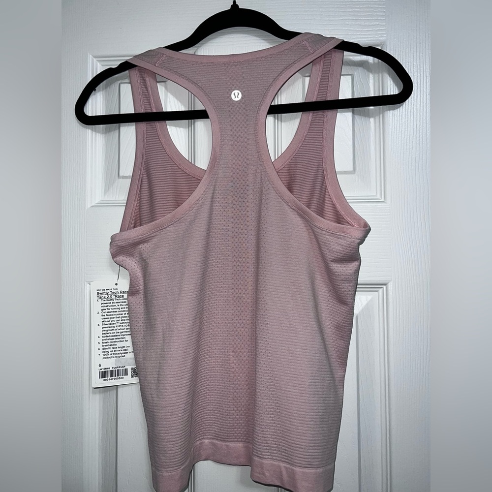 Lululemon Swiftly Tech Racerback Tank 2.0 *Race Length
Color: Flush Pink - Picture 3 of 6